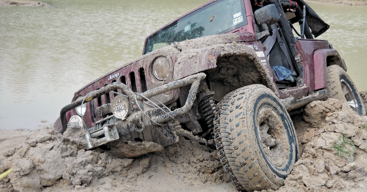 Ch22_Jeep in the mud